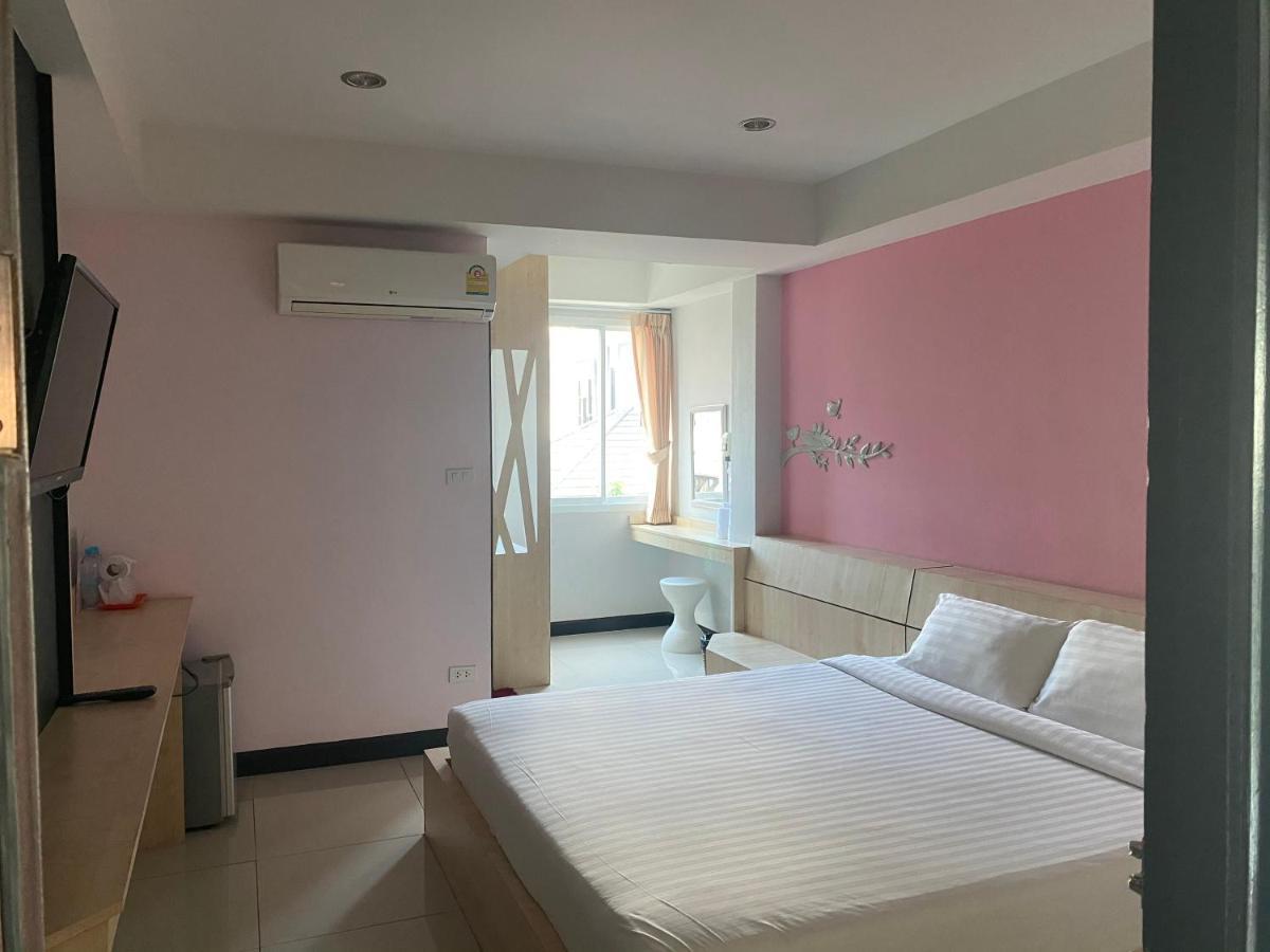 Hotel Le Lerts Living Khon Kaen Extérieur photo