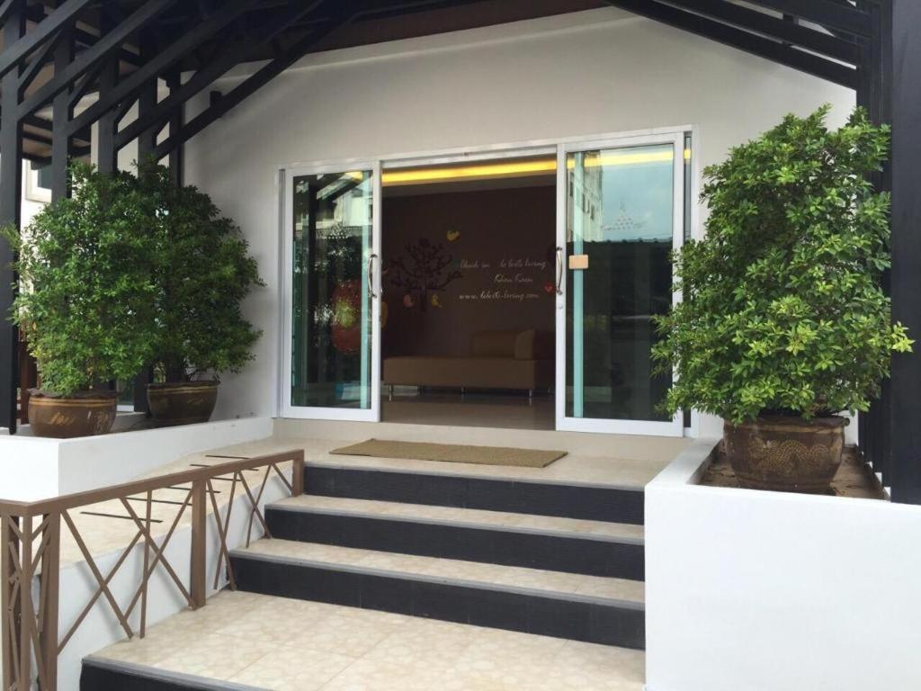 Hotel Le Lerts Living Khon Kaen Extérieur photo