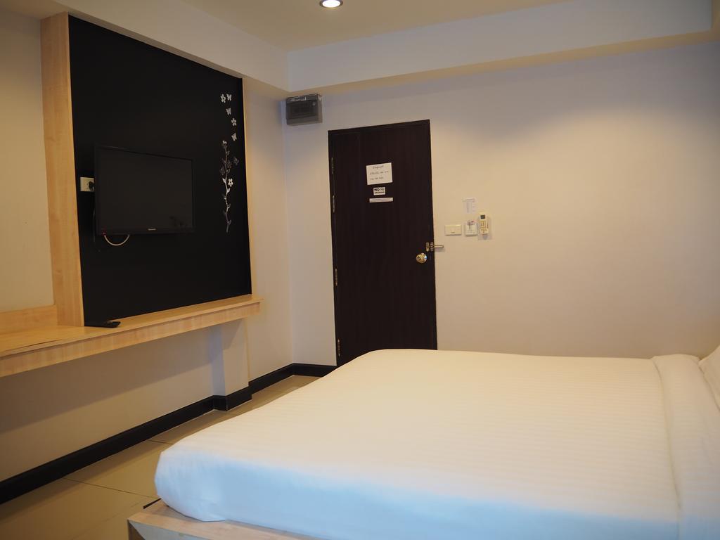 Hotel Le Lerts Living Khon Kaen Extérieur photo
