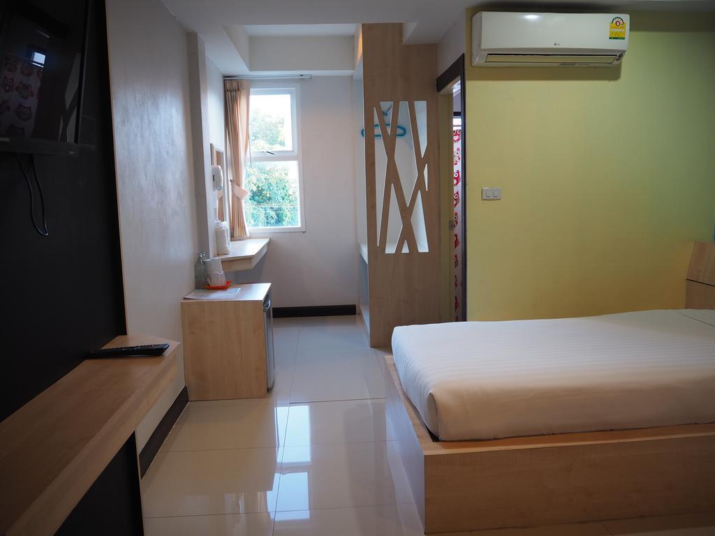 Hotel Le Lerts Living Khon Kaen Extérieur photo