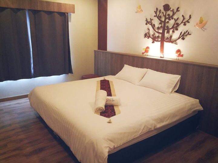 Hotel Le Lerts Living Khon Kaen Extérieur photo